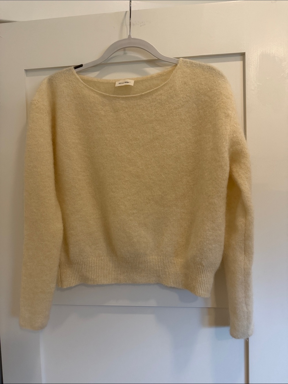 American Vintage Cream Beige Soft Knit Scoop Neck Sweater Women’s SM